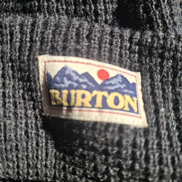 🎿💀🎩 - Picture 4 of 4